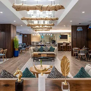 Novotel Makkah Thakher Hotel